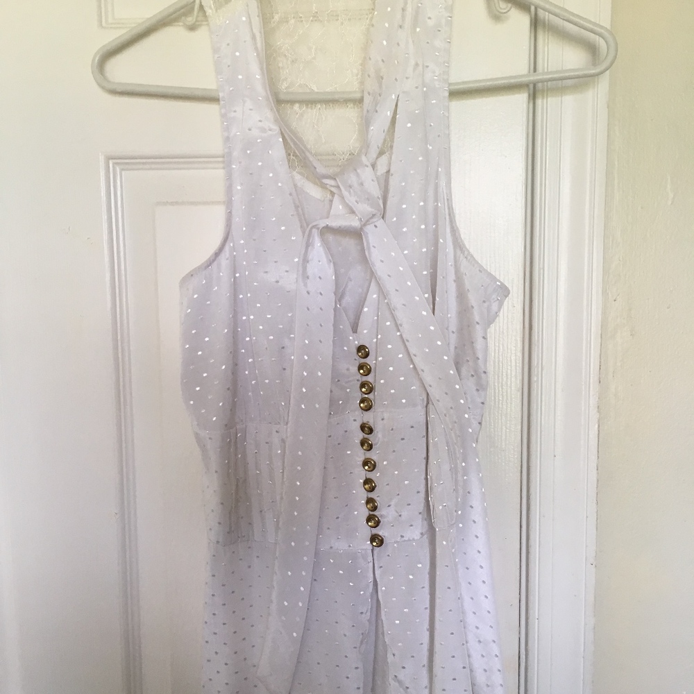 Womans Sleeveless Blouse